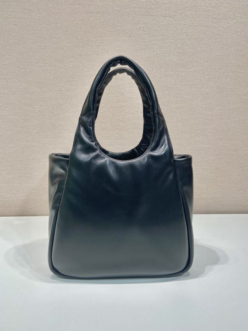 Pra*a tote bags